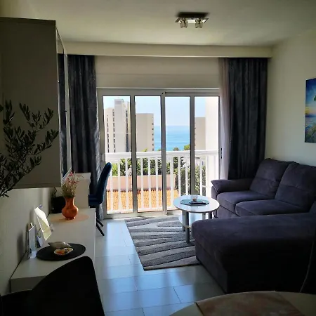 Amarena Apartment *