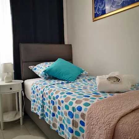 Amarena * Makarska