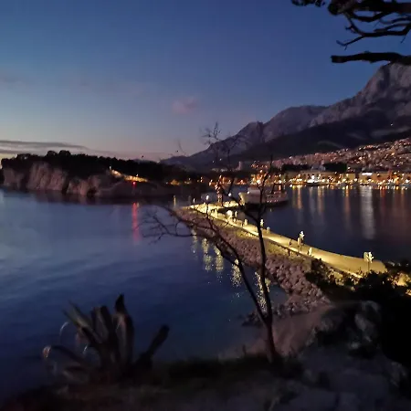 Amarena * Makarska